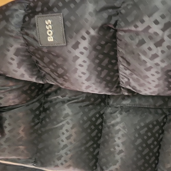 BOSS Coribian Large Men's Winter Puffer Jacket With Button Hood - Picture 3 of 13